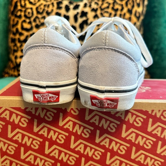 Vans Old Skool - women’s 7.5 - Picture 4 of 9